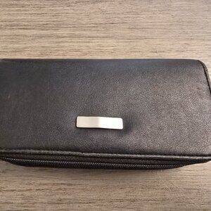 Black Fashion Wallet Multi-Pocket Credit Cards Cash Coins Storage Good Condition